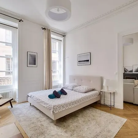 Appartement Renovated 1Br Flat Near L Pradel Metro Station à Lyon Extérieur photo